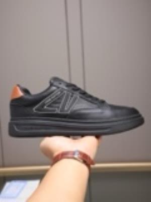 cheap quality Men's Louis Vuitton Shoes Model No. 833